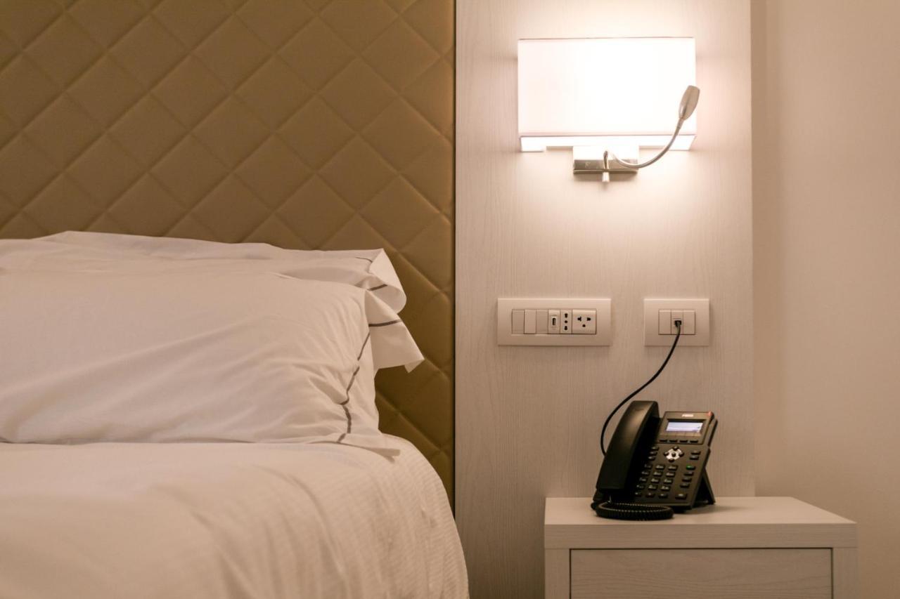 Hotel Moresco Санта Тереза Галура Стая снимка