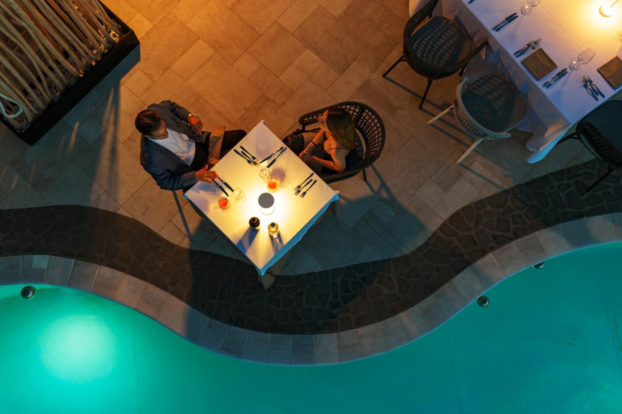 Hotel Moresco Санта Тереза Галура Екстериор снимка